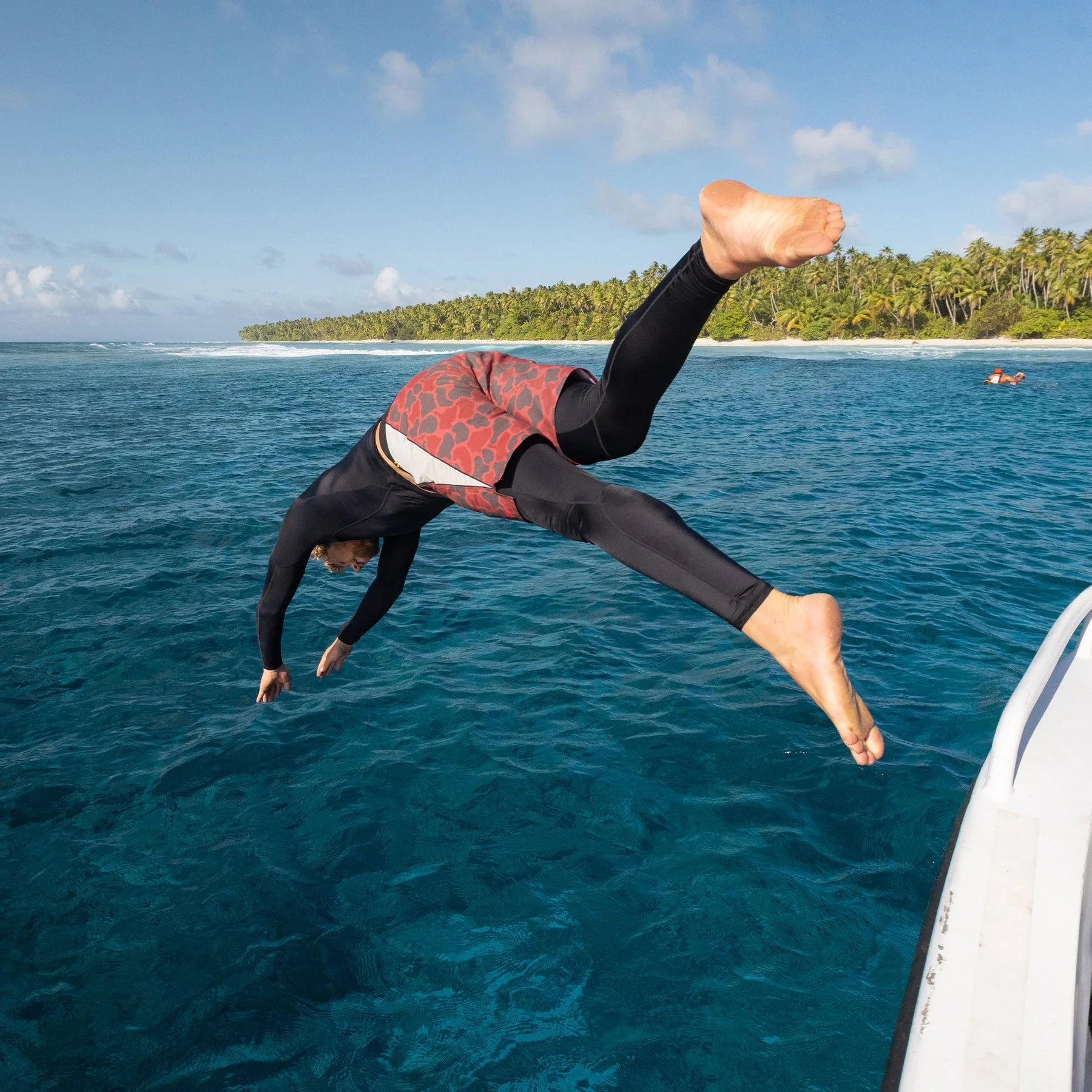 Florence Marine X Hydratight Surf Pant Black in Aktion