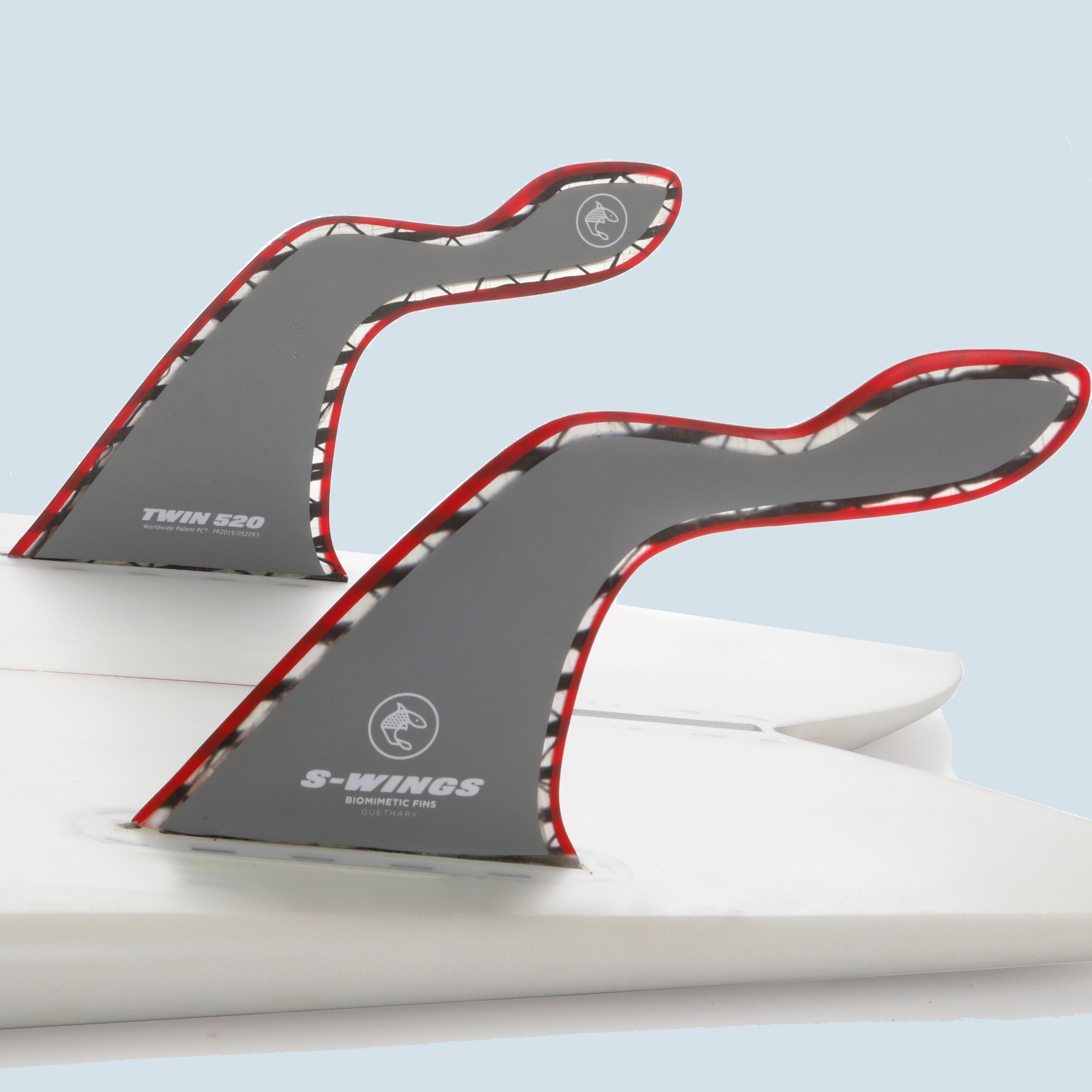 b*i様 S-WINGS TWIN 520 RED CARBON(FUTURES S-WINGS - TWIN 520 - CARBON - RED | Shop at PUKAS SURF SHOP